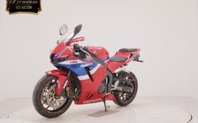 HONDA CBR600RR 2024 PC40