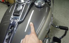 HARLEY FLBS 1870 2023