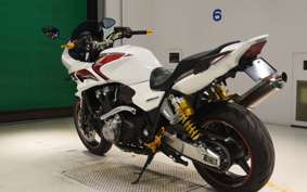 HONDA CB1300SF SUPER BOLDOR 2011 SC54