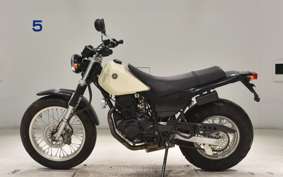 YAMAHA TW225 DG09J