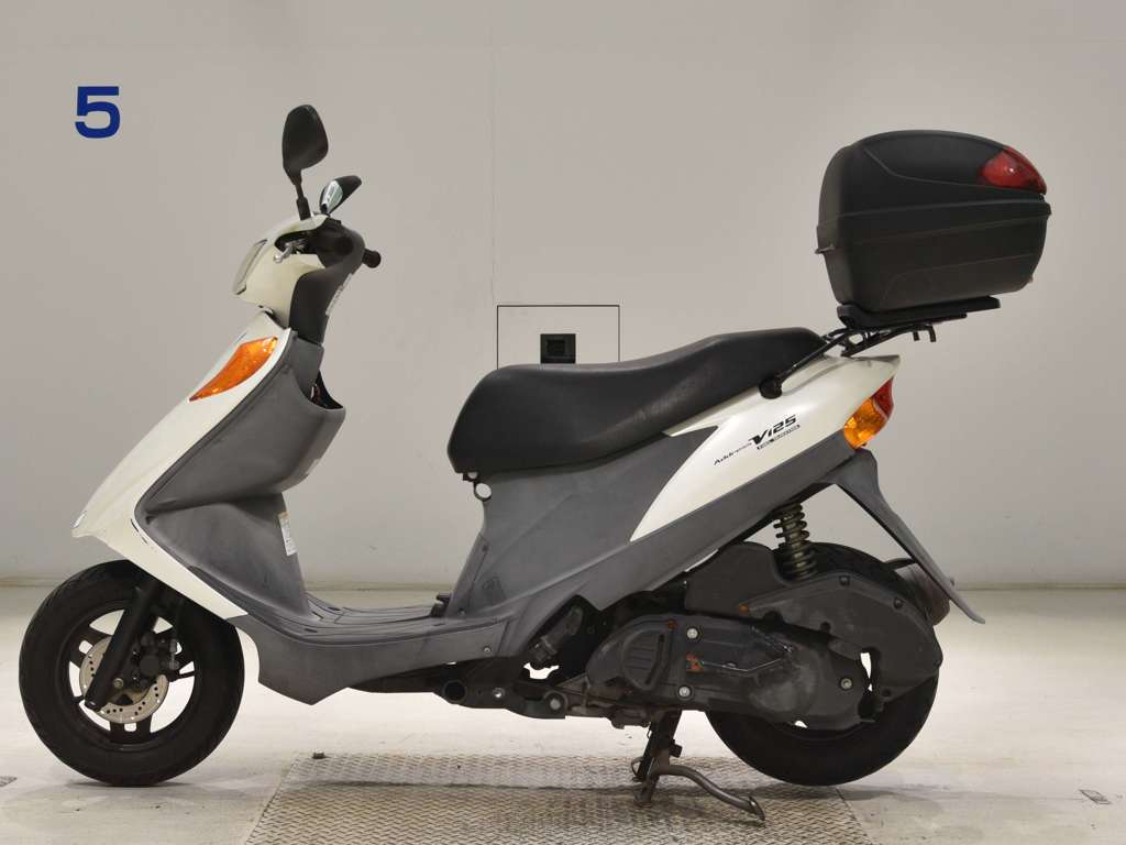 Фото Suzuki ADDRESS V125 2026 с японского аукциона