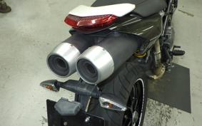 DUCATI HYPERMOTARD 796 2011