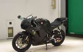 HONDA CBR600RR 2025 PC40