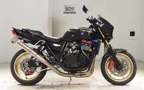 KAWASAKI ZRX1100 1997 ZRT10C