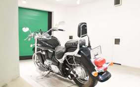SUZUKI INTRUDER 400 Classic 2006 VK54A