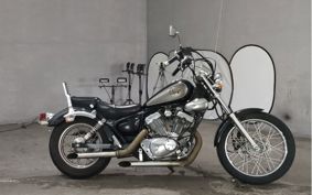 YAMAHA VIRAGO 250 3DM