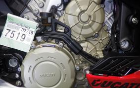 DUCATI STREETFIGHTER V4 S 2024