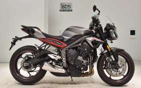TRIUMPH STREET TRIPLE R 2021