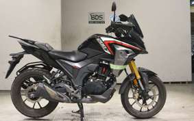 HONDA CB200X 2025