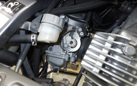 SUZUKI DR650 2012