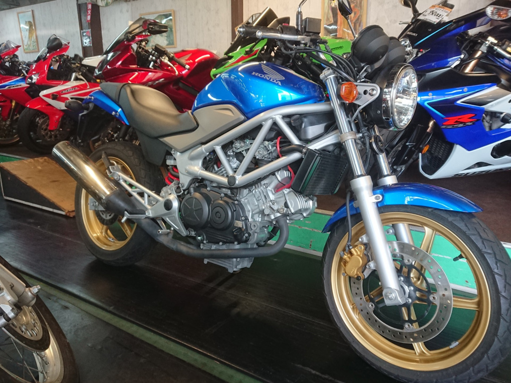 Фото Honda VTR 250 2009 с японского аукциона
