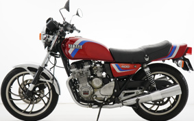 YAMAHA XJ400 2024 4V7