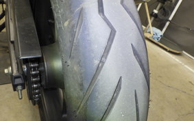 HONDA CB250R MC52
