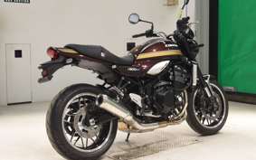 KAWASAKI Z900RS 2025 ZR900K