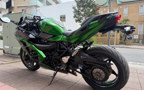 KAWASAKI NINJA H2 SX SE 2018 ZXT02A