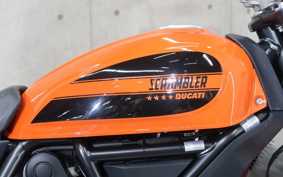 DUCATI SCRAMBLER SIXTY2 2018 KA00
