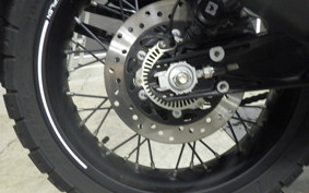 HUSQVARNA SVARTPILEN 401 2021