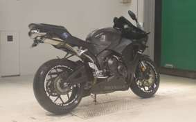 HONDA CBR600RR 2025 PC40