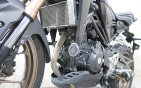 HONDA CB250R MC52