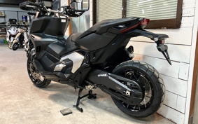 HONDA X-ADV 750 2023 RH10