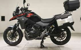 SUZUKI Vｽﾄﾛｰﾑ250 2006