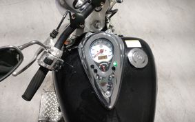 YAMAHA DRAGSTAR 400 2004 VH01J