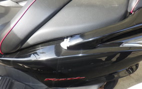 HONDA FORZA Z MF08