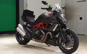 DUCATI DIAVEL Carbon 2012