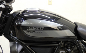 DUCATI SCRAMBLER SIXTY2 2016 KA00
