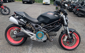 DUCATI MONSTAR 696 2015