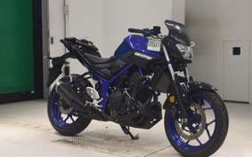 YAMAHA MT-25
