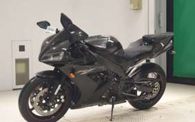 YAMAHA YZF-R1 2005