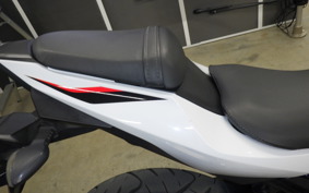 SUZUKI GSX250RA 2007