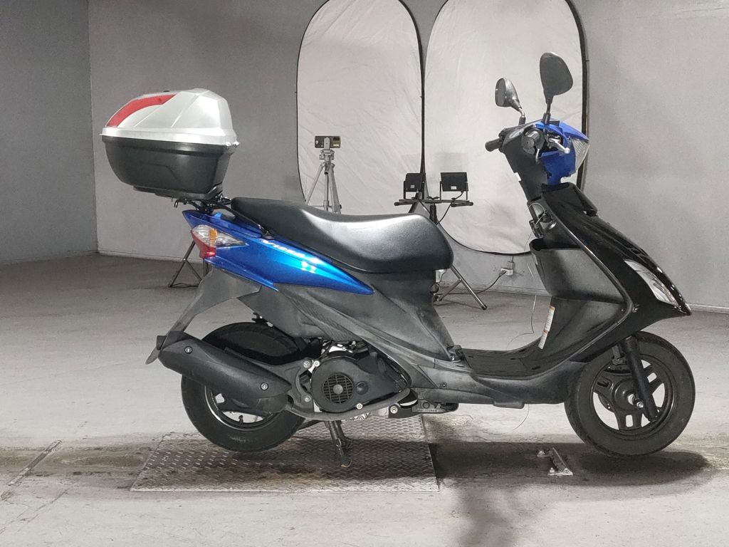 Фото Suzuki ADDRESS V125 с японского аукциона
