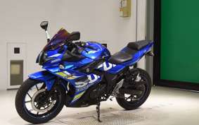 SUZUKI GSX250 R
