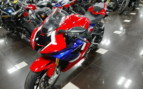 HONDA CBR1000RR-R FB SP 2020 SC82
