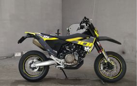 OTHER  HUSQUARNA 701 SUPERMOTO  2023 USV