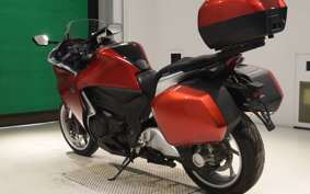 HONDA VFR1200F DCT 2010 SC63