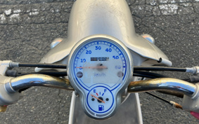 YAMAHA  VINO  DELUXE 