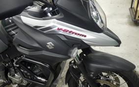 SUZUKI Vストローム650XTA 2017 C733A