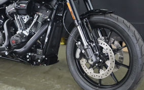 HARLEY FXLRS 2025 YWA