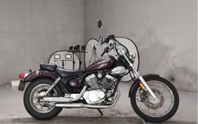 YAMAHA VIRAGO 250 VG04