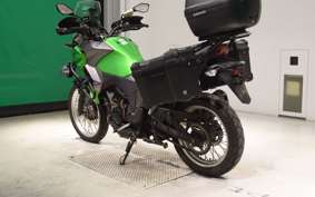 KAWASAKI VERSYS X250Aﾂｱﾗｰ LE250D