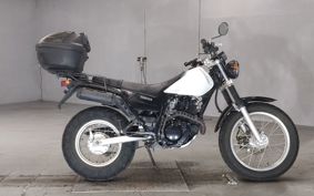 YAMAHA TW225 DG09J