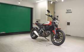 DUCATI SCRAMBLER ICON 2015