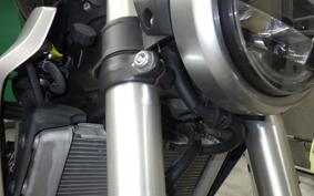 HONDA CB250R MC52