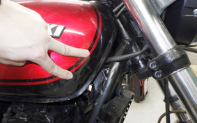 KAWASAKI ZEPHYR 400 KAI 2001 ZR400C