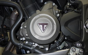TRIUMPH STREET TRIPLE RS 2020