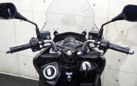 YAMAHA MAJESTYS SG52J