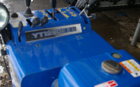 YAMAHA  SNOW BLOWER  MACHINE 